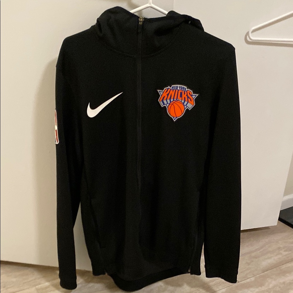 Used Nike Knicks Hoodie Black